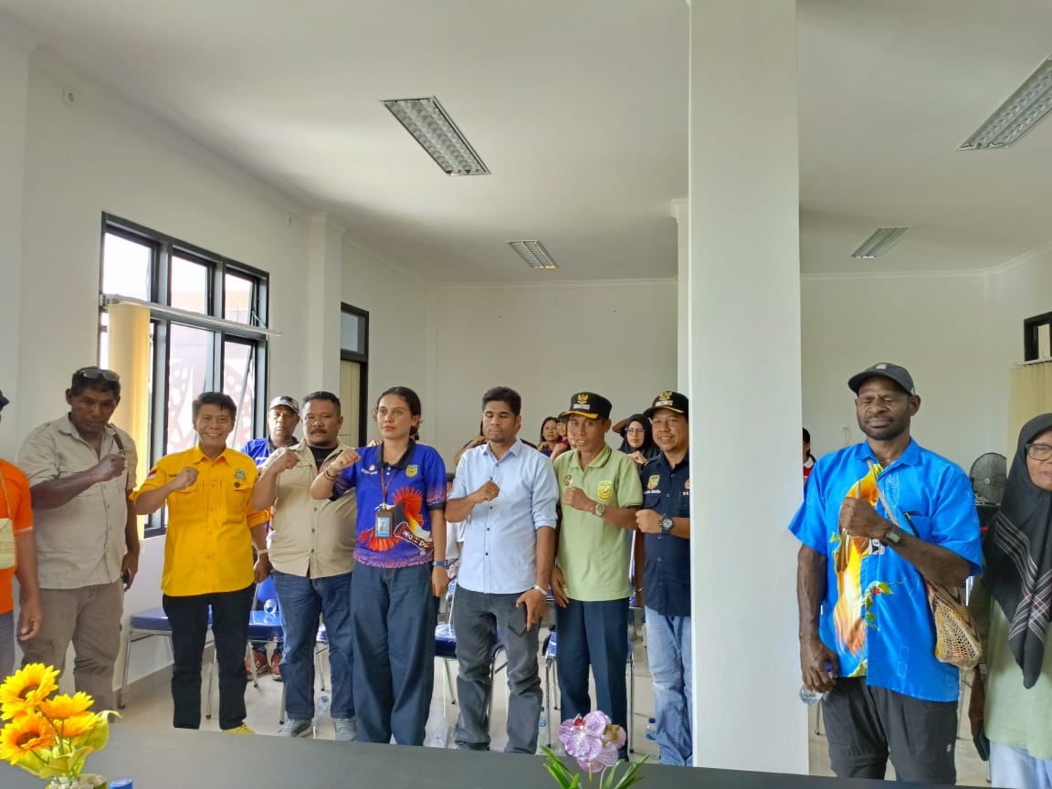 Anggota DPRK Mimika Terima Aspirasi Langsung dari Masyarakat Distrik Wania