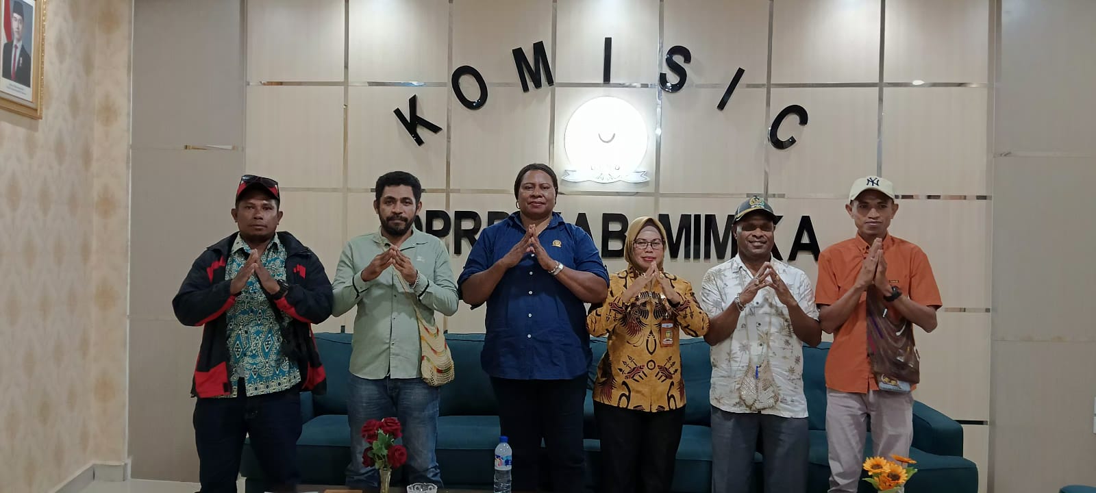 Guru PPPK Sambangi Komisi III DPRK Mimika, Lapor Hak Guru Belum Dibayarkan